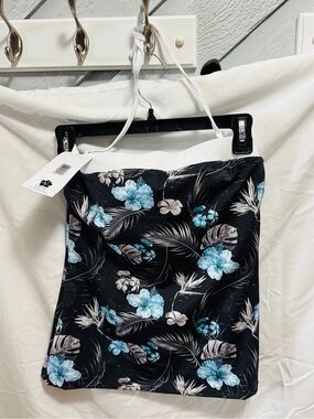 Hapari USA  Floral Tankini swimsuit bandeau or halter Top with Blue black